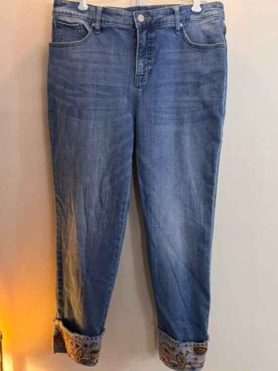 Chico's Pants - Chico's So Slimming  Ankle Jeans w/distinct embroidered paisley cuffs